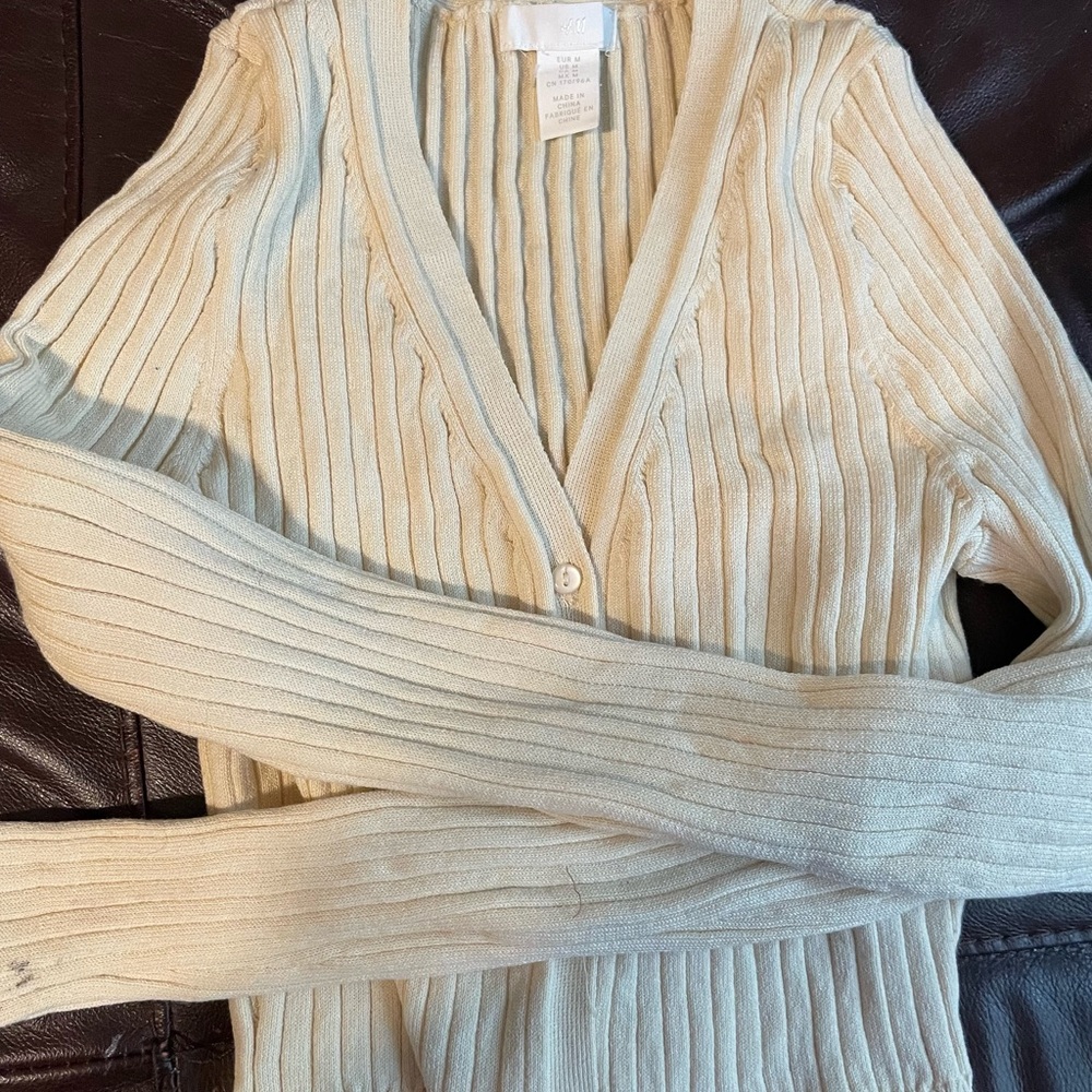 H&M button sweater NWOT